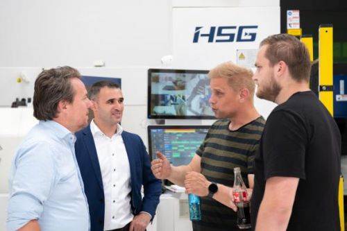 金年会宏山激光GHV20、TS2新品表态德国展厅彰显品牌国际影响力(图1)